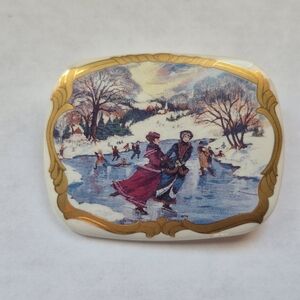 Vintage porcelain brooch Currier & Ives